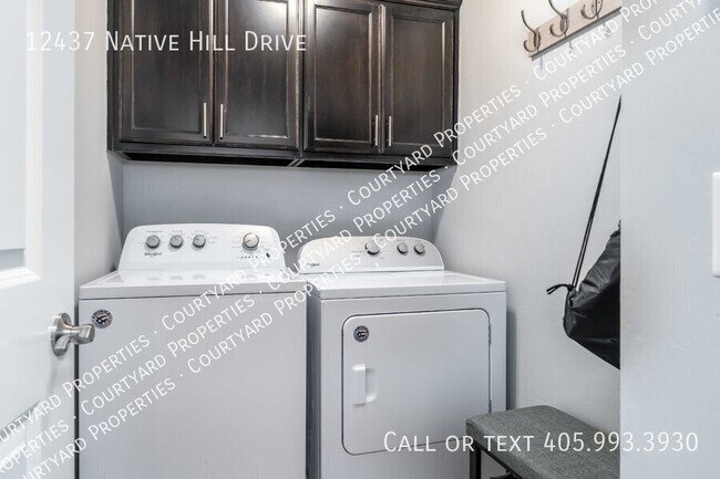 Building Photo - 12437 Native Hill Dr