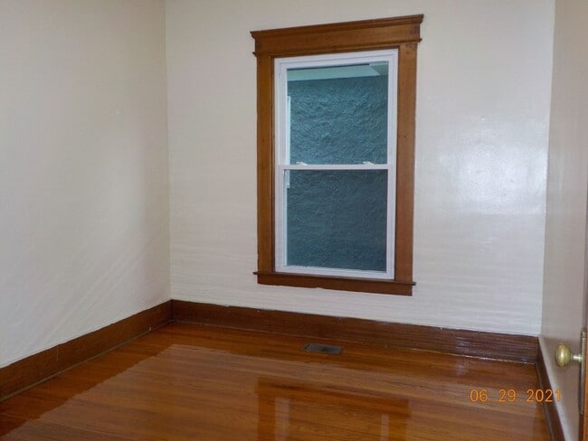 Building Photo - 969-971 Lancaster Ave