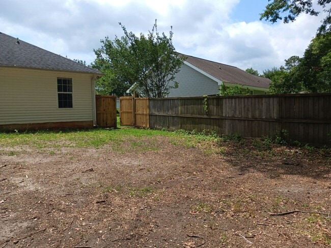 Building Photo - Charming 3BD/1BA Home Just Off Hwy 96!