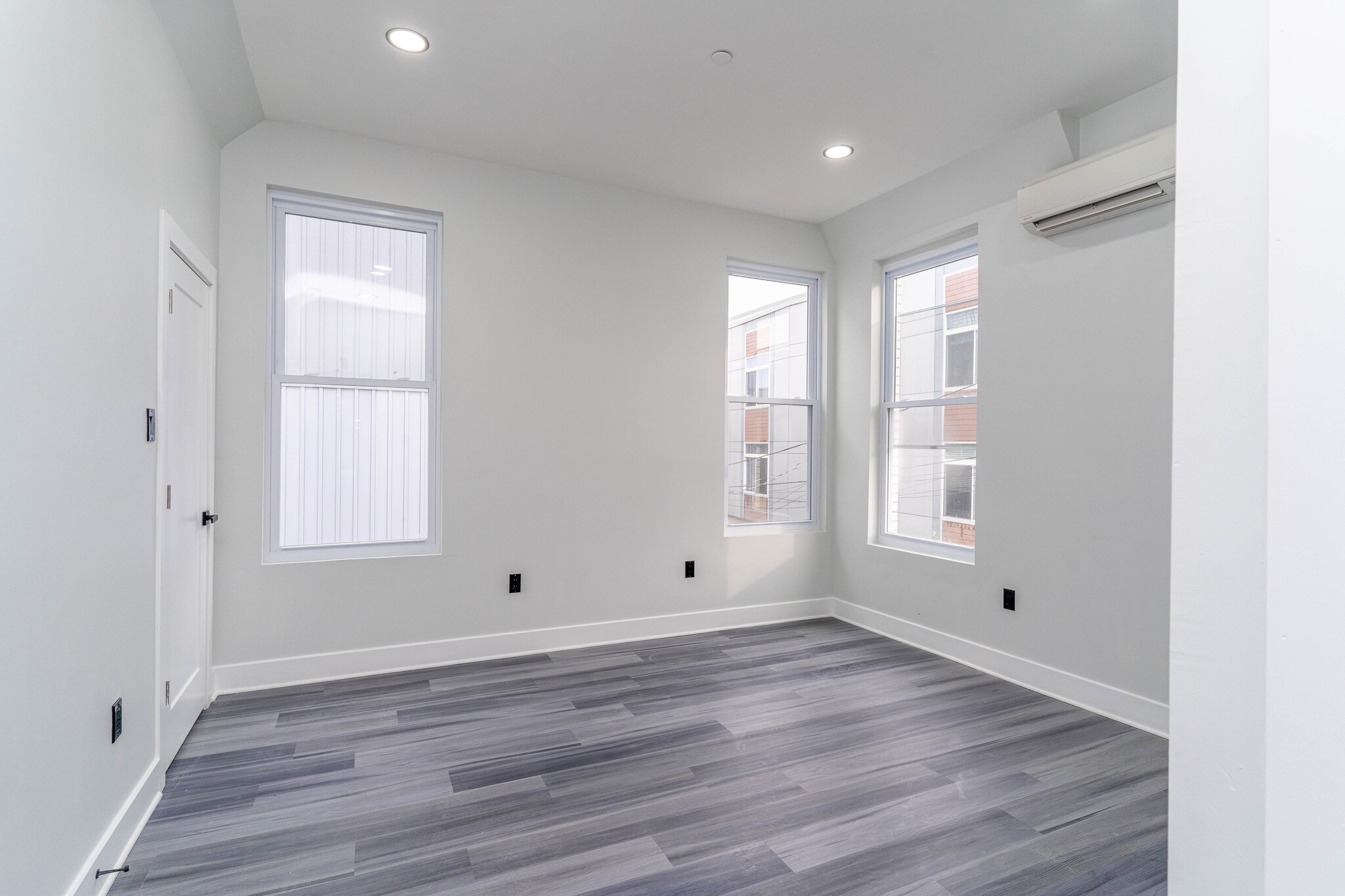 Building Photo - 1325 N 18th St