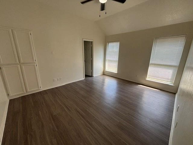 Building Photo - 517 Meadowcrest Dr