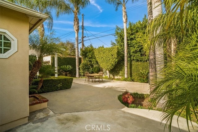 Building Photo - 10419 Bloomfield St