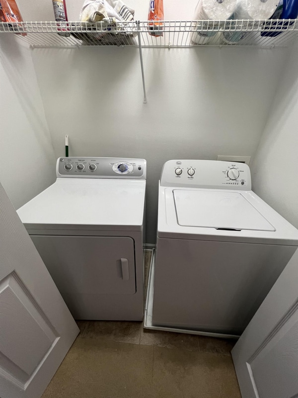 Building Photo - 8087 Summer Cove Ct