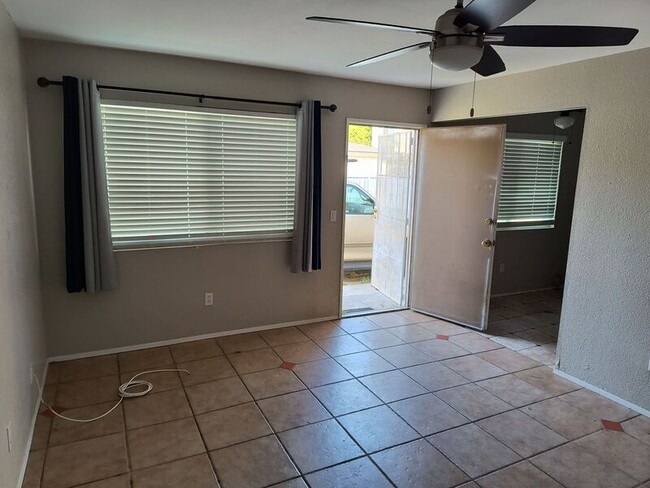 Building Photo - 777 Cypress Ave