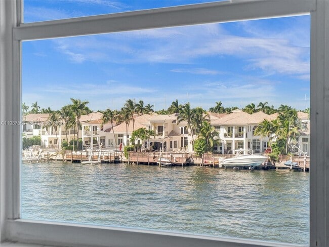 Building Photo - 1400 S Ocean Dr