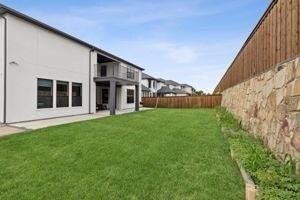 Building Photo - 13445 Loyla Ct