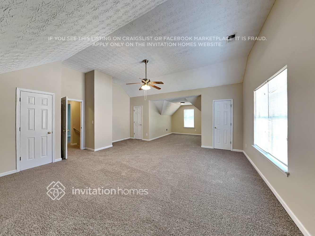 Building Photo - 2549 Mead Ct