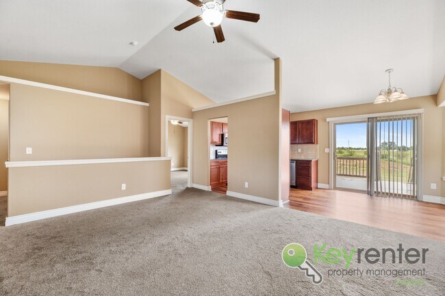Building Photo - 2409-2411 E Coolwater St Duplex