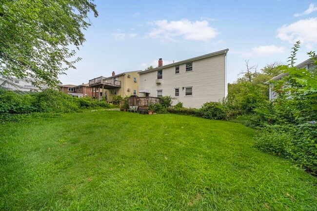 Building Photo - 420 Kipp Ave