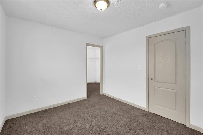 Building Photo - 857 Crested Hawk Trail