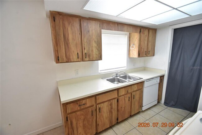 Building Photo - 411 Big Cedar Way