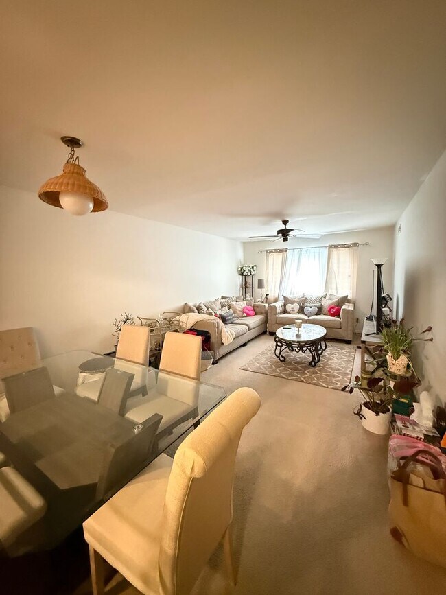 Building Photo - Jamestown Commons