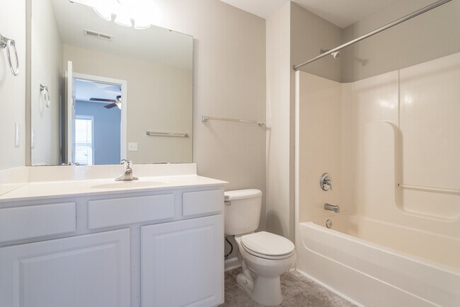 Building Photo - Spacious Wake Forest Town Home For Rent