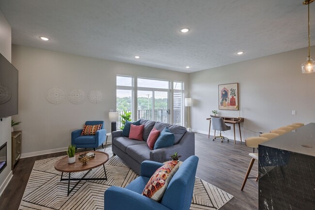 Building Photo - Modern 3BR Retreat | Penthouse + Skyline Views - Fully Furnished Option