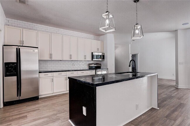 Building Photo - 3323 Michener Pl