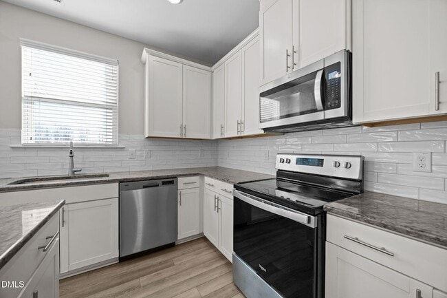 Building Photo - 252 Rio Grande Ln