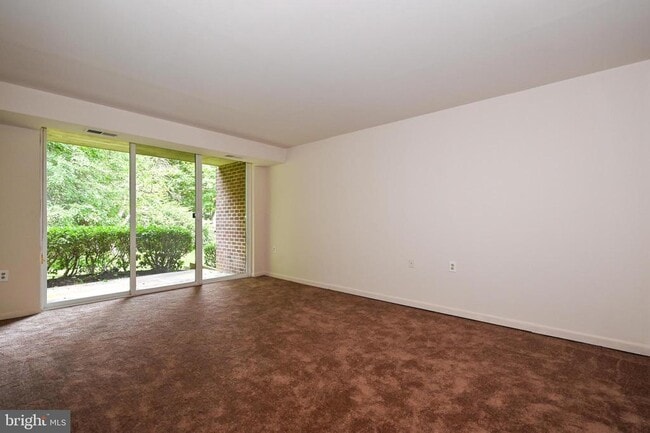 Building Photo - 1420 Northgate Square