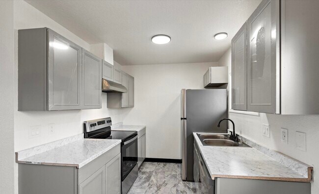 Building Photo - 3921 Peterkin Ave