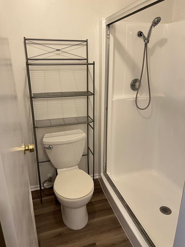 Building Photo - Upstairs Studio Condo in Huntington Harbor...
