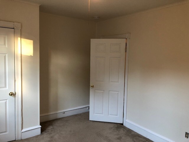 Building Photo - 308 7th Ave