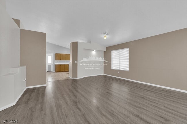 Building Photo - 1918 Double Delight Ave