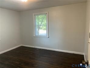 Building Photo - 3324 Meadowbridge Rd