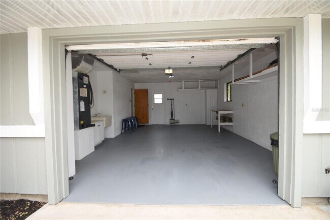 Building Photo - 18 Covington Ln