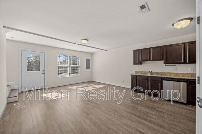 Building Photo - 62 River Stancil Dr