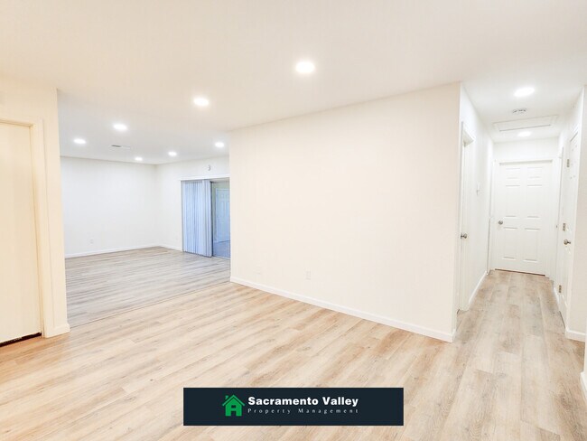 Building Photo - 7692 Rotherton Way