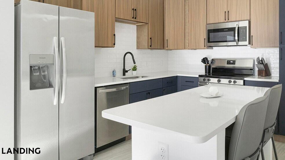 Building Photo - 1007 S Mint St