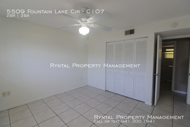 Building Photo - 5509 Fountain Lake Cir