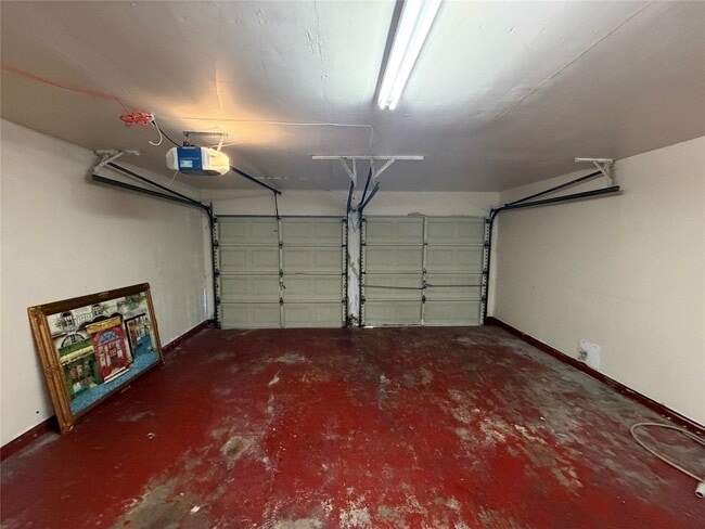 Building Photo - 1423 Elkwood Dr