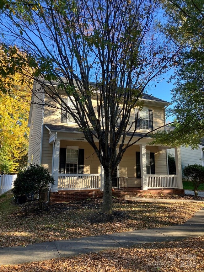 Building Photo - 8532 Westmoreland Lake Dr