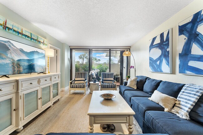 Building Photo - 225 S Beach Rd