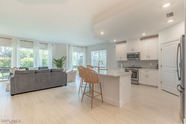 Building Photo - 16903 Fairgrove Way