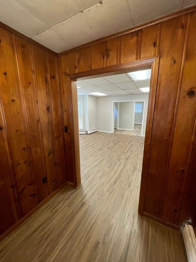 Building Photo - Four Bedroom Single Family Home in Delphi