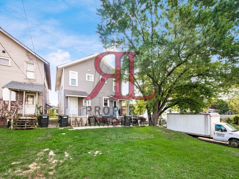 Building Photo - 1113 S 22nd St