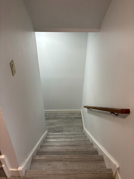 Building Photo - 6318 Bannister Dr