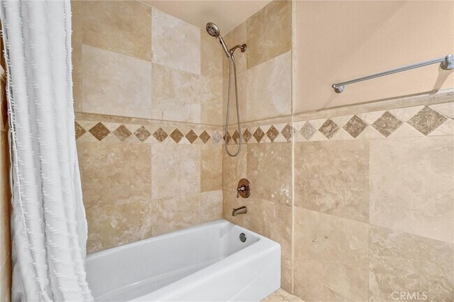 Building Photo - 27131 S Ridge Dr