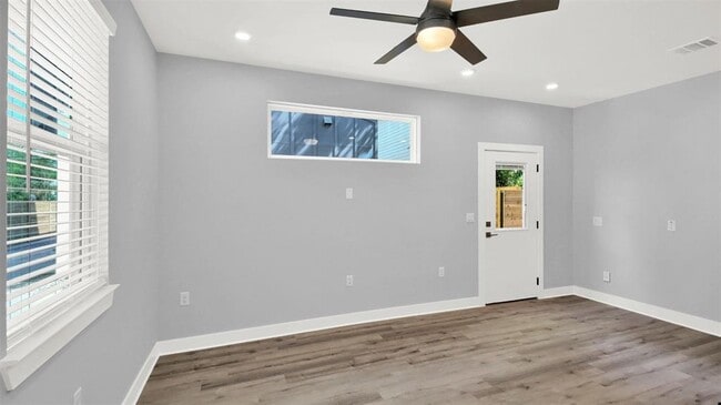 Building Photo - 7204 Meador Ave