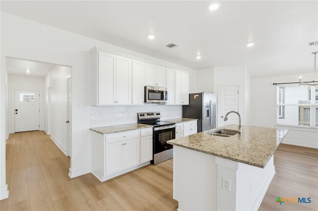 Building Photo - 8822 Trungle Rd