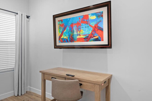 Building Photo - 3757 E Van Buren St