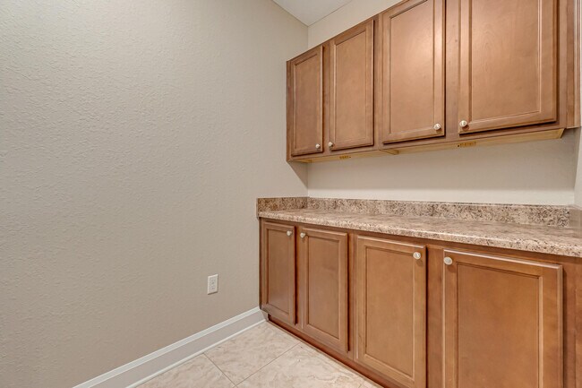 Building Photo - 117 Blossom Creek Run