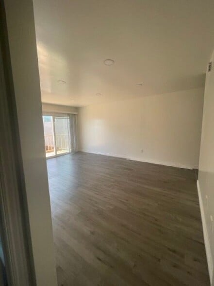 Building Photo - 16931 Gothard St