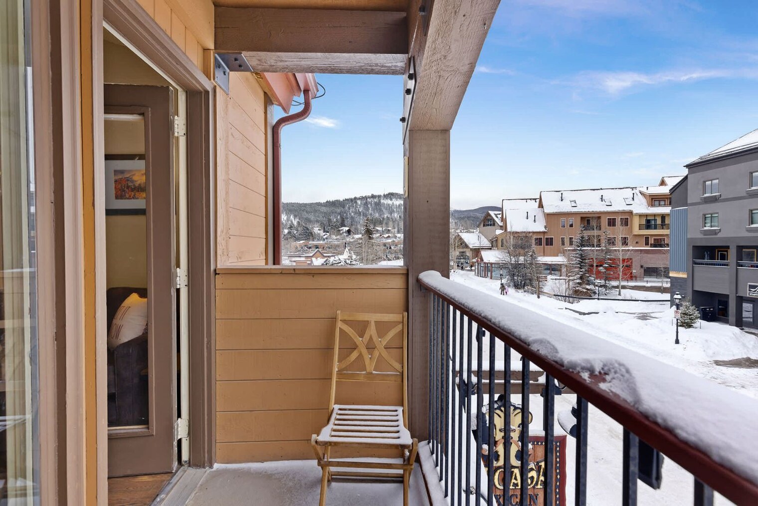 Building Photo - 600 South Park Avenue