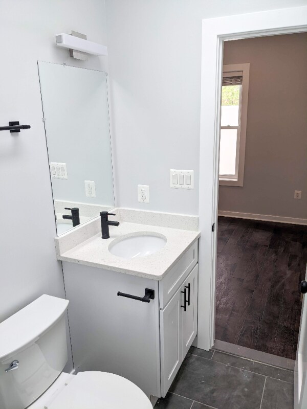 Building Photo - 1932 4th St NE