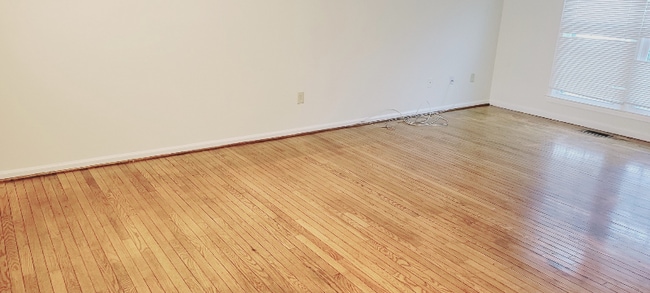 Building Photo - 3821 Water Drop Ct