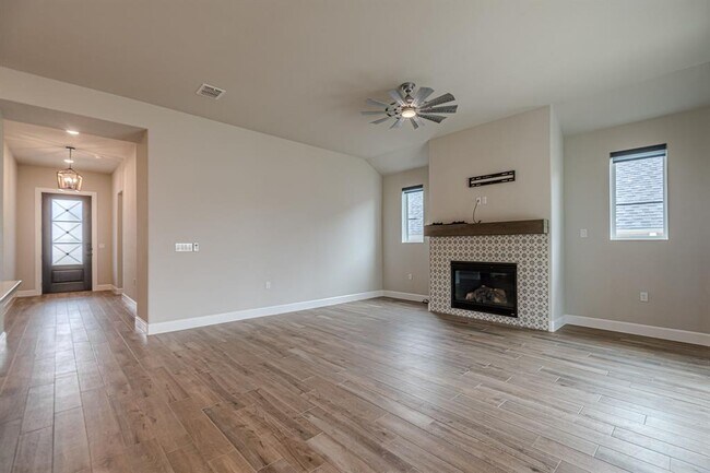 Building Photo - 1245 Dancing Oak Ln