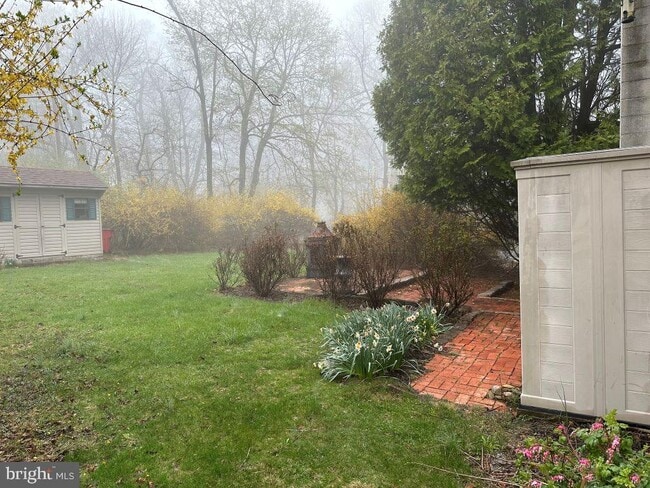 Building Photo - 14822 Charmian Rd