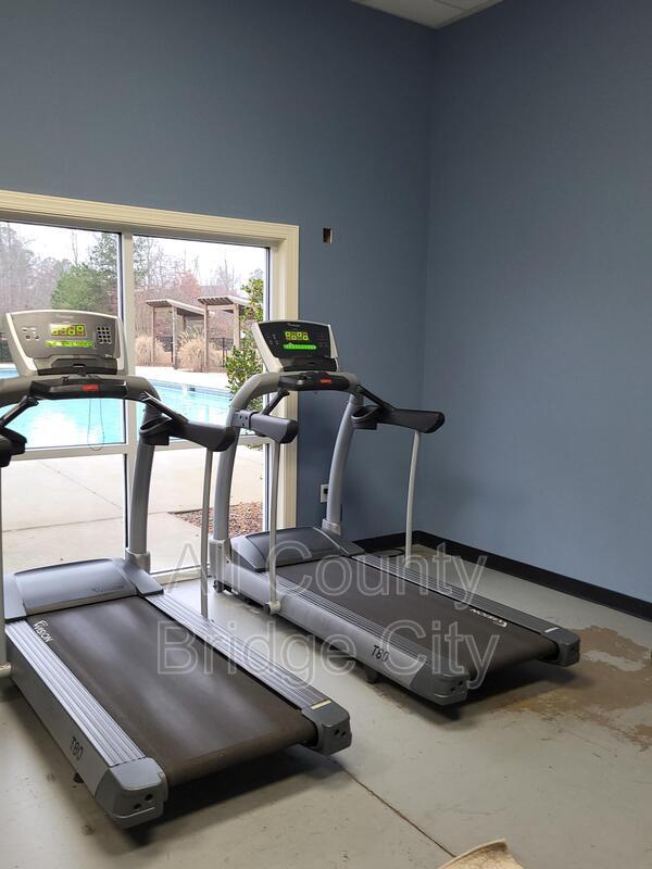 Building Photo - 216 Meritage St